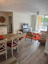 19901 E Country Club Dr in Aventura, FL - Building Photo - Building Photo