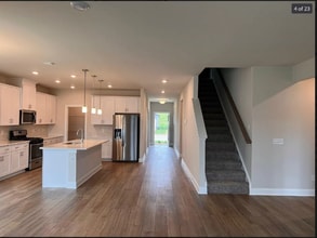 1310 Tulip Ct in Lebanon, TN - Building Photo - Building Photo