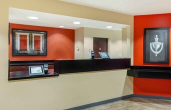 Furnished Studio-Olympia - Tumwater in Tumwater, WA - Building Photo - Building Photo