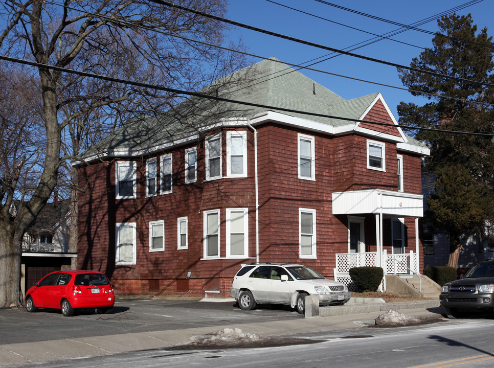 161 Clifton St in Malden, MA - Building Photo