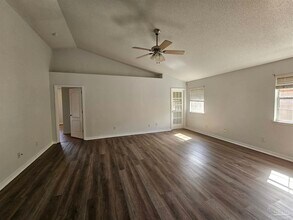 647 Mozingo Ln in Pensacola, FL - Building Photo - Building Photo