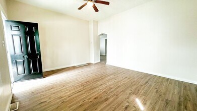 2540 Azelda St in Columbus, OH - Building Photo - Building Photo