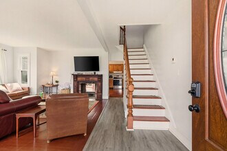 22 Summer St in Newport, RI - Building Photo - Building Photo