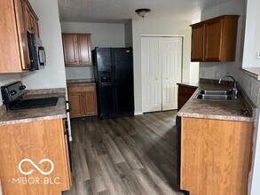 912 Saraina Rd in Shelbyville, IN - Building Photo - Building Photo