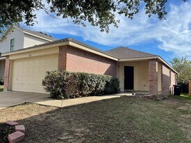 5013 Waterford Dr in Fort Worth, TX - Building Photo