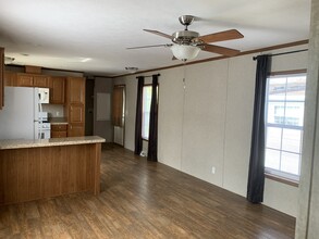 302 Boston Dr in Schenectady, NY - Building Photo - Building Photo