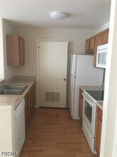 14890 Pleasant Bay Ln in Naples, FL - Foto de edificio - Building Photo