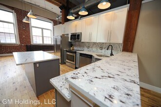 1822 E Glenwood Ave in Philadelphia, PA - Building Photo - Building Photo