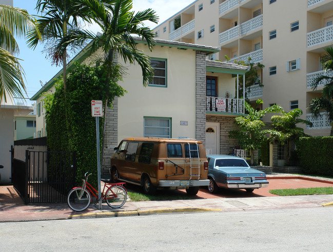 1557 Euclid Ave in Miami Beach, FL - Foto de edificio - Building Photo