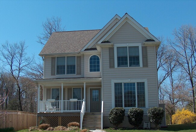 property at 486 Riverview Dr