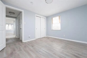 724 N Noland Rd, Unit 724 A in Independence, MO - Building Photo - Building Photo