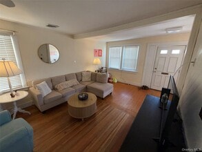 41 Kentucky St in Long Beach, NY - Building Photo - Building Photo
