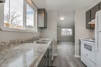 924 S Comstock Rd photo'