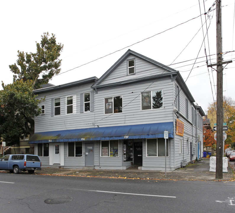 1733-1737 SE Morrison St in Portland, OR - Foto de edificio