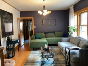 2435 Gunderson Ave in Berwyn, IL - Building Photo - Building Photo