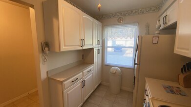 3668 Trophy Blvd in New Port Richey, FL - Building Photo - Building Photo