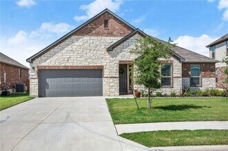 17621 Silent Harbor Loop in Pflugerville, TX - Building Photo - Building Photo