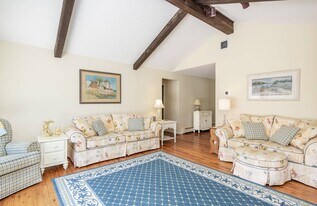 479 Majors Path in Southampton, NY - Building Photo