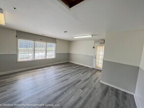 7410 Union Grove Rd in Lithonia, GA - Foto de edificio - Building Photo