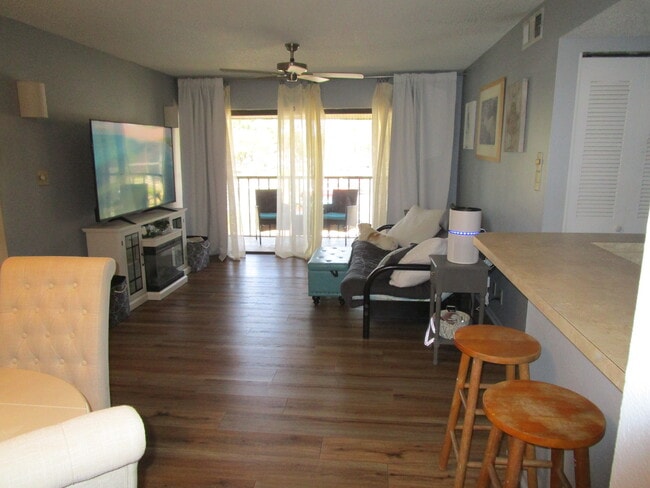 property at 19505 Quesada Ave
