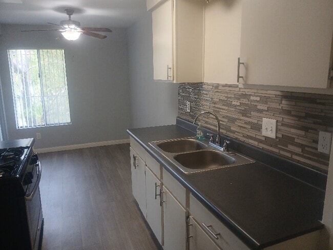 27325 Camp Plenty Rd