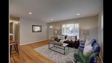 1385 Salem St in Aurora, CO - Foto de edificio - Building Photo