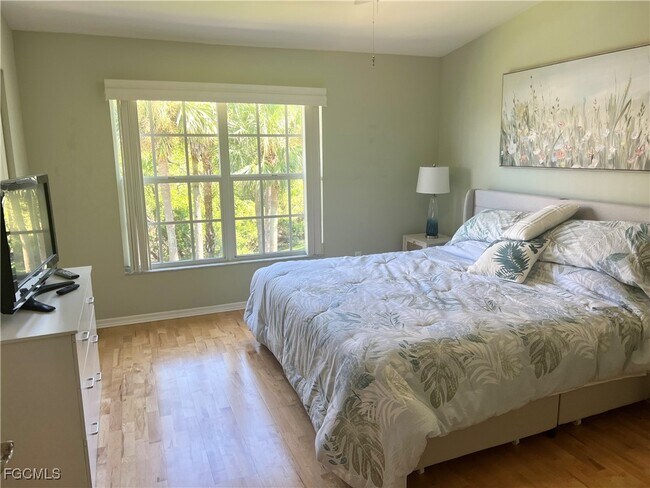 property at 3345 N Key Dr