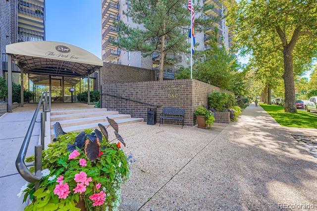 460 S Marion St Pkwy in Denver, CO - Foto de edificio - Building Photo