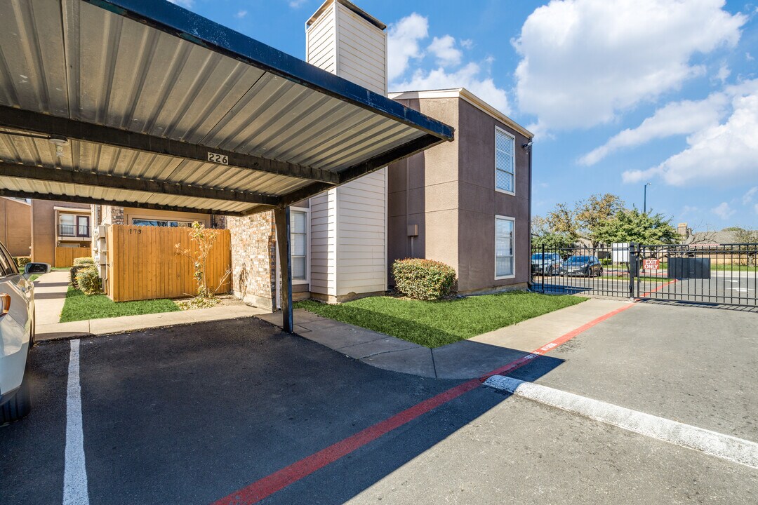 5536 Boca Raton Blvd in Fort Worth, TX - Building Photo