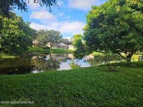 911 Wood Creek Dr in Melbourne, FL - Building Photo - Building Photo
