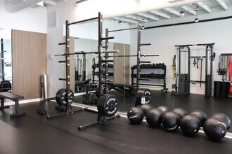 363 King St in Charleston, SC - Foto de edificio - Building Photo