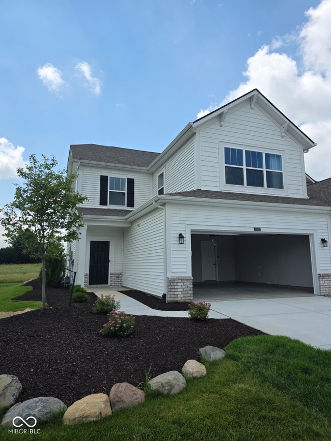 10715 Mangrove Dr in Indianapolis, IN - Building Photo - Building Photo