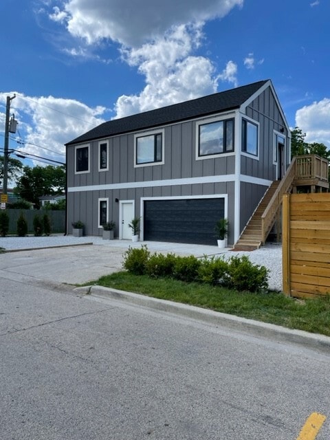 property at 1502 Fowler Ave