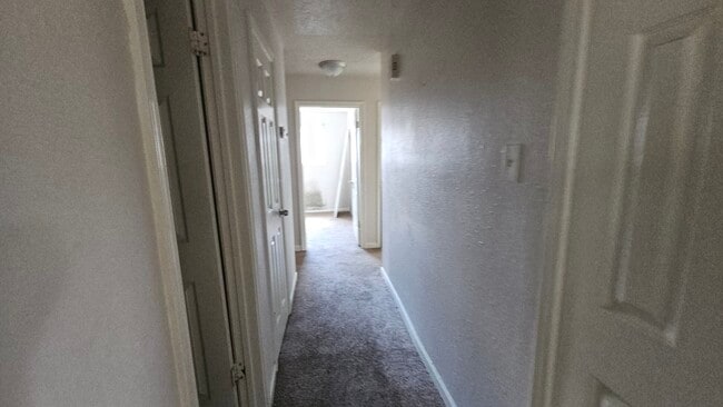 8710 Parkway Forest Dr