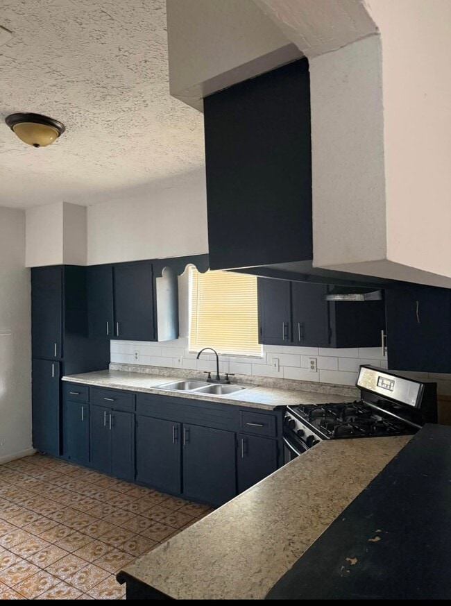 6814 Sherman St in Houston, TX - Building Photo - Building Photo