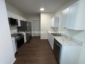 1529 11th St in Des Moines, IA - Building Photo - Building Photo