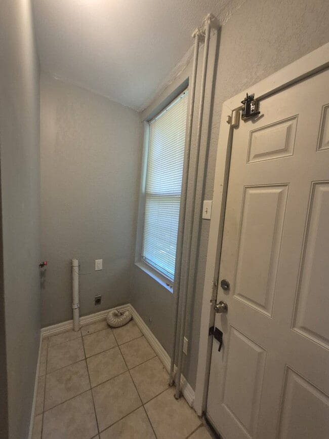 5619 Lansdowne Ave in Philadelphia, PA - Building Photo - Building Photo