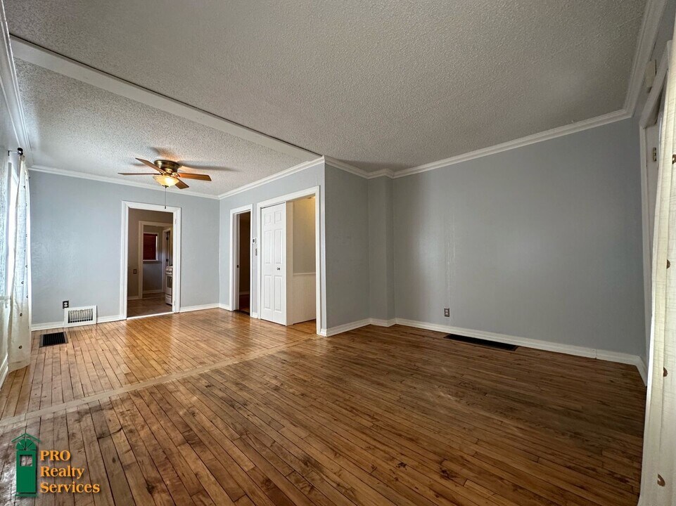 1471 Carroll Ave in St. Paul, MN - Building Photo