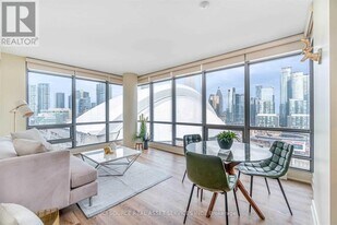 5 Mariner Terrace in Toronto, ON - Building Photo