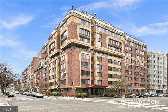 property at 1245 13th St NW