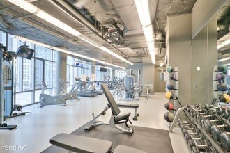 450 E Waterside Dr-Unit -Unit 403 in Chicago, IL - Building Photo - Building Photo