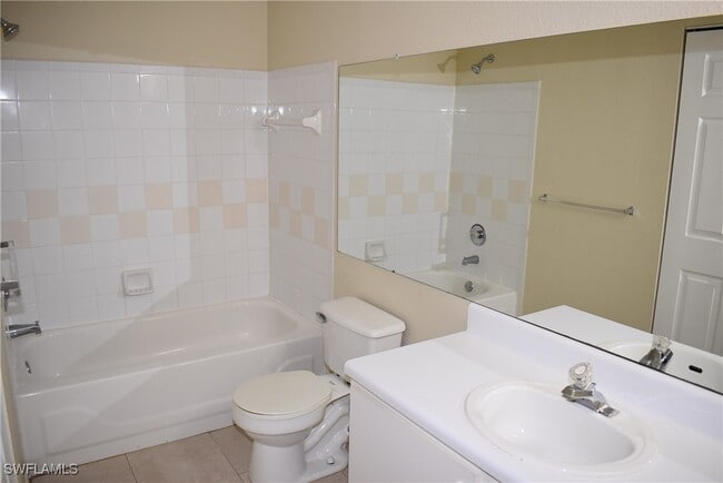 property at 11571 Villa Grand