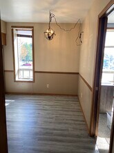 211 S Spring St, Unit 3 in Beaver Dam, WI - Building Photo - Building Photo