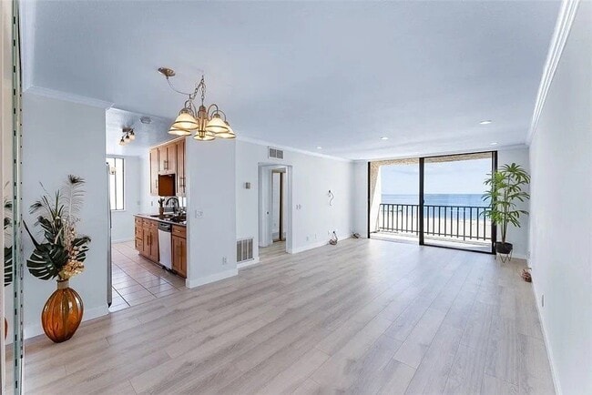1140 E Ocean Blvd in Long Beach, CA - Building Photo - Building Photo