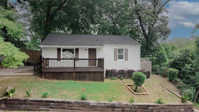property at 895 Durant Pl NE