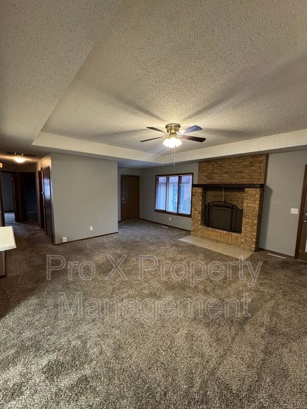 296 Streamside Ct in Nixa, MO - Building Photo - Building Photo