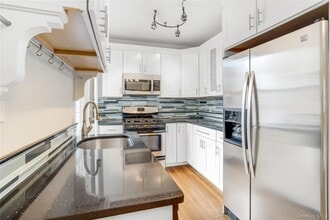 87 N Broadway in White Plains, NY - Building Photo - Building Photo