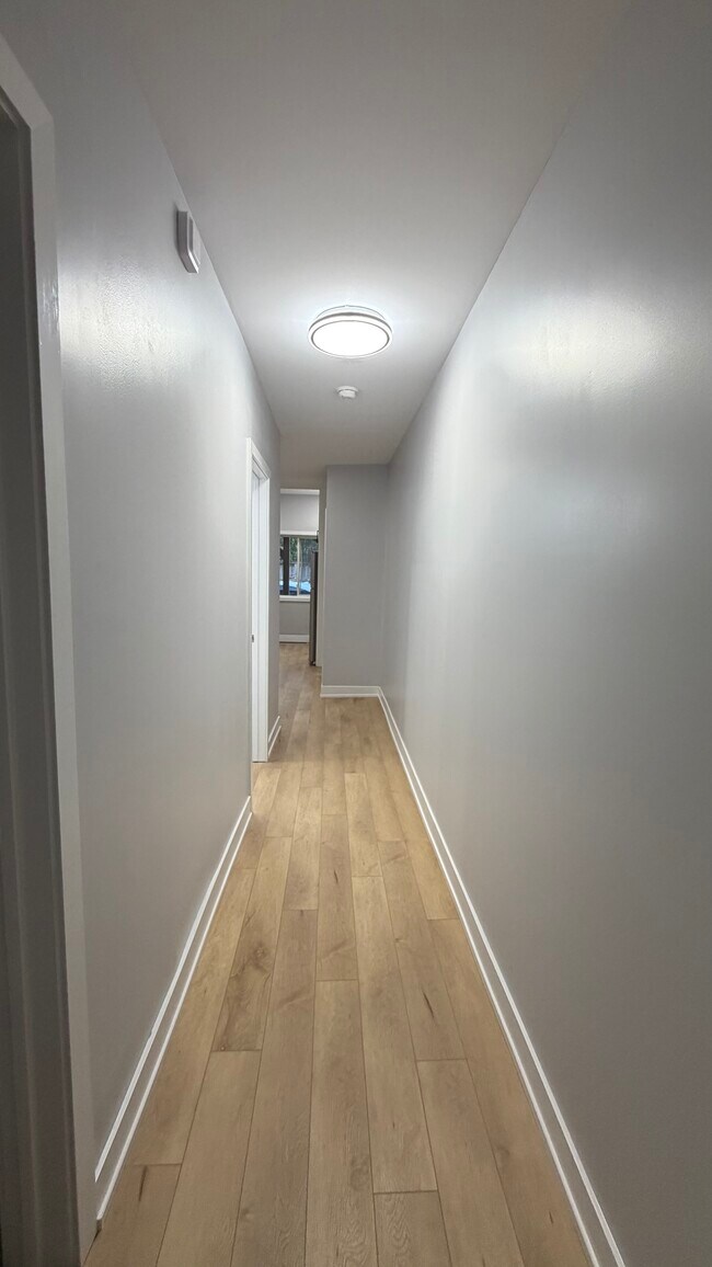 126 Rue Sherbrooke in Gatineau, QC - Building Photo - Building Photo