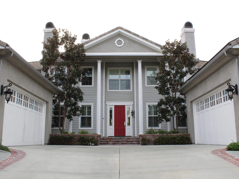 6335 Keeneland Dr in Carlsbad, CA - Foto de edificio