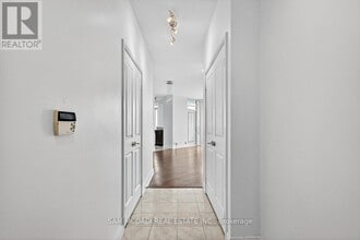 80-2780 Absolute Ave in Mississauga, ON - Building Photo - Building Photo
